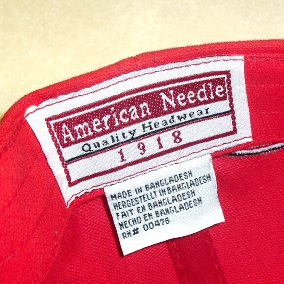 Georgia Bulldogs Since 1785 Logo Mens Leather Strap Red Strapback hat cap New - Picture 3 of 4